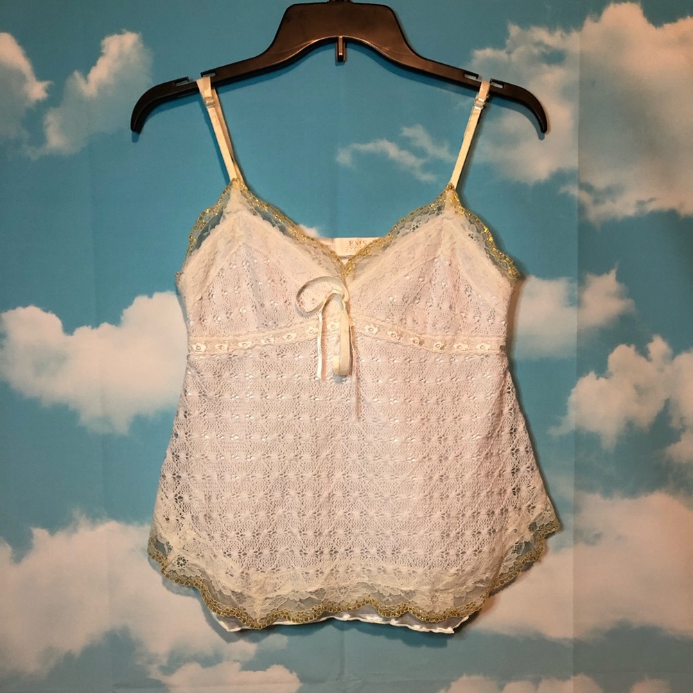🌺GOLD LACE TOP🌺